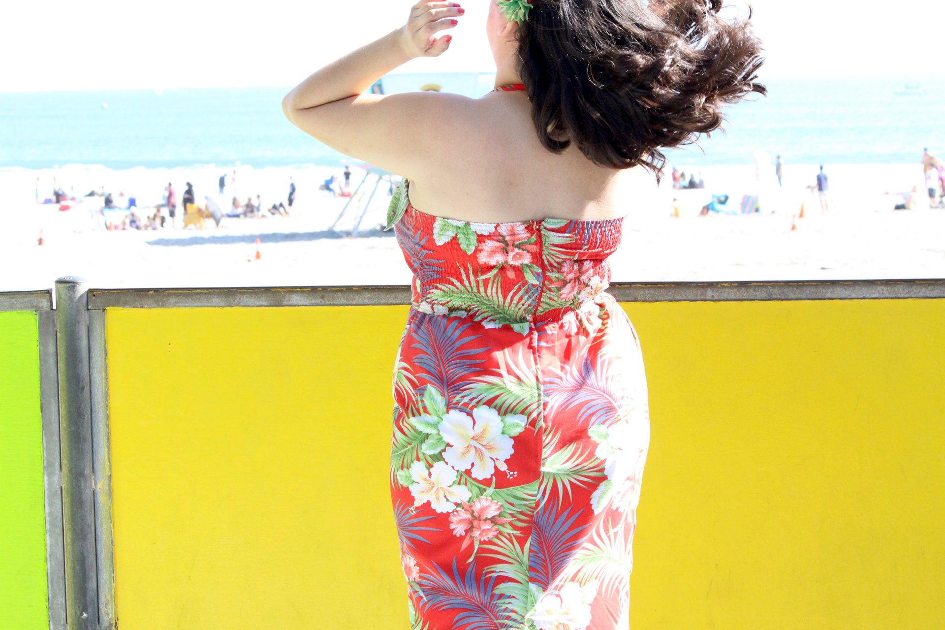 Tiki Dress, Gertie's New Book for Better Sewing, back view and hair | @vintageontap